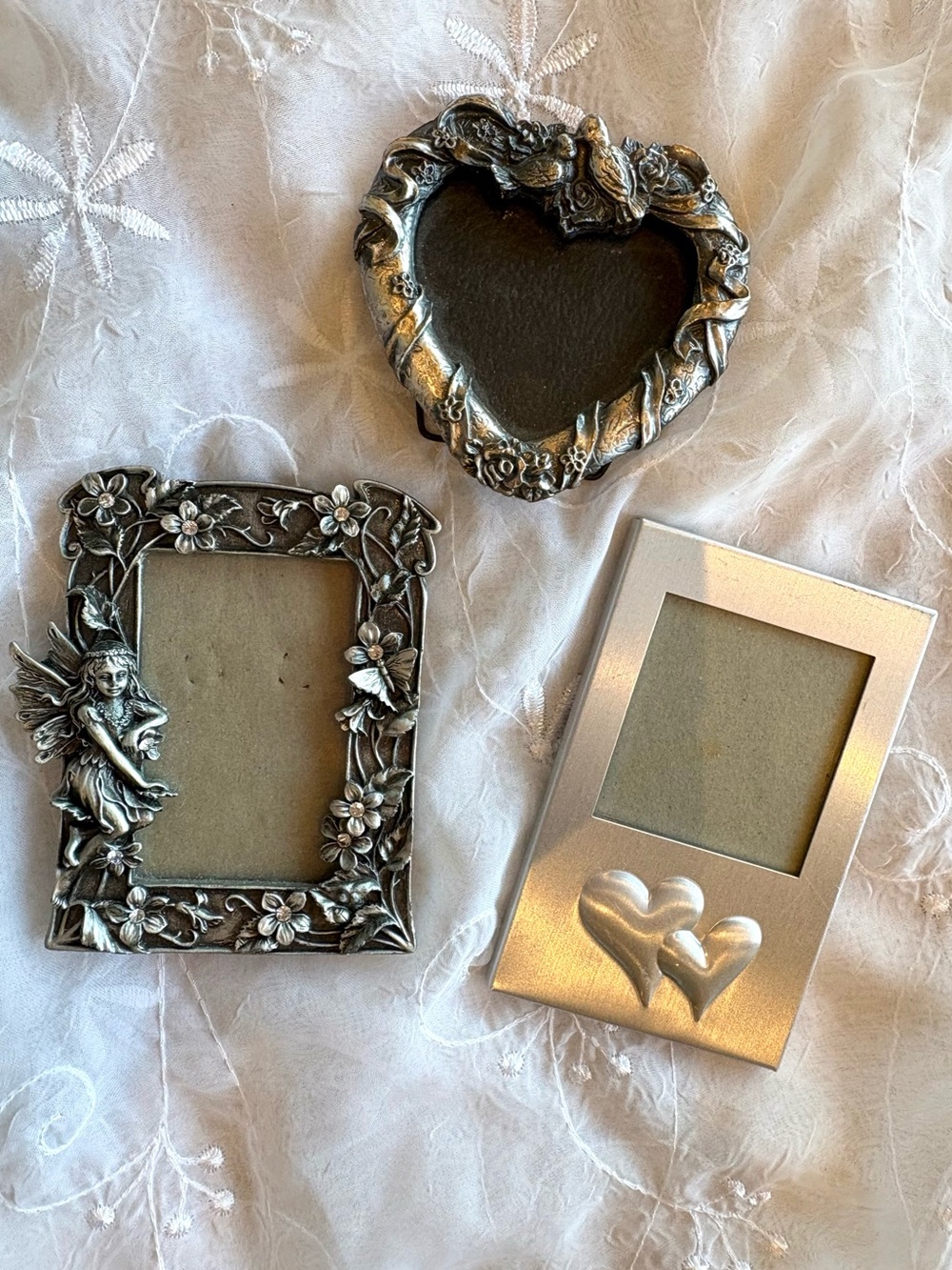 VINTAGE Silver Decorative mini Heart Photo Frames - Accent Retro Home Decor